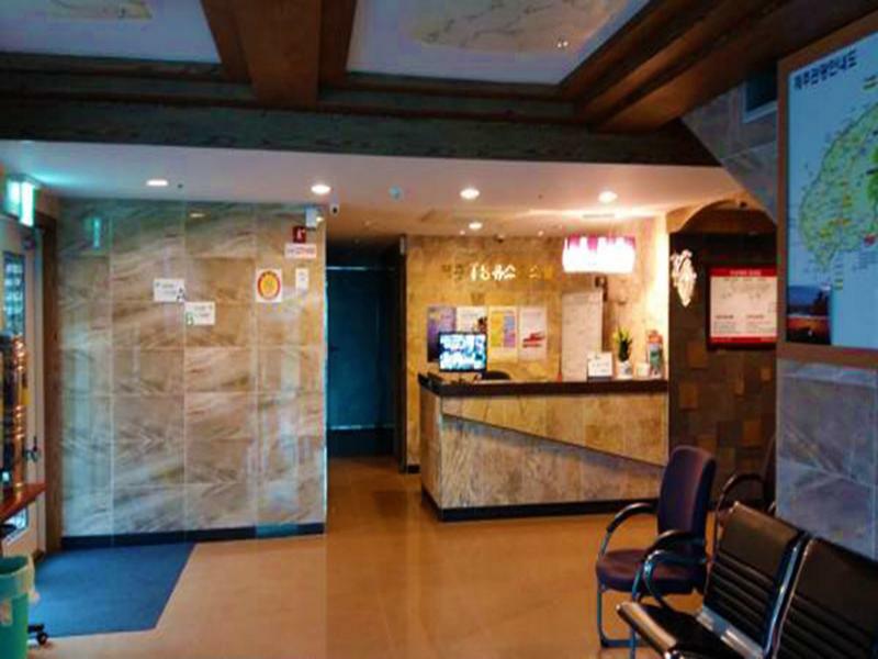 Jeju Ts Youth Hostel & Resort Сеогвипо Екстериор снимка
